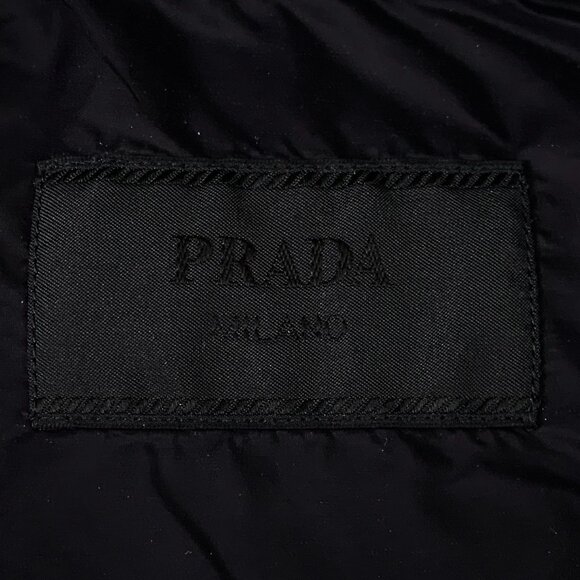 Prada Black Button-Up Short Sleeve Shirt With Chest Pocket - Picture 6 of 8